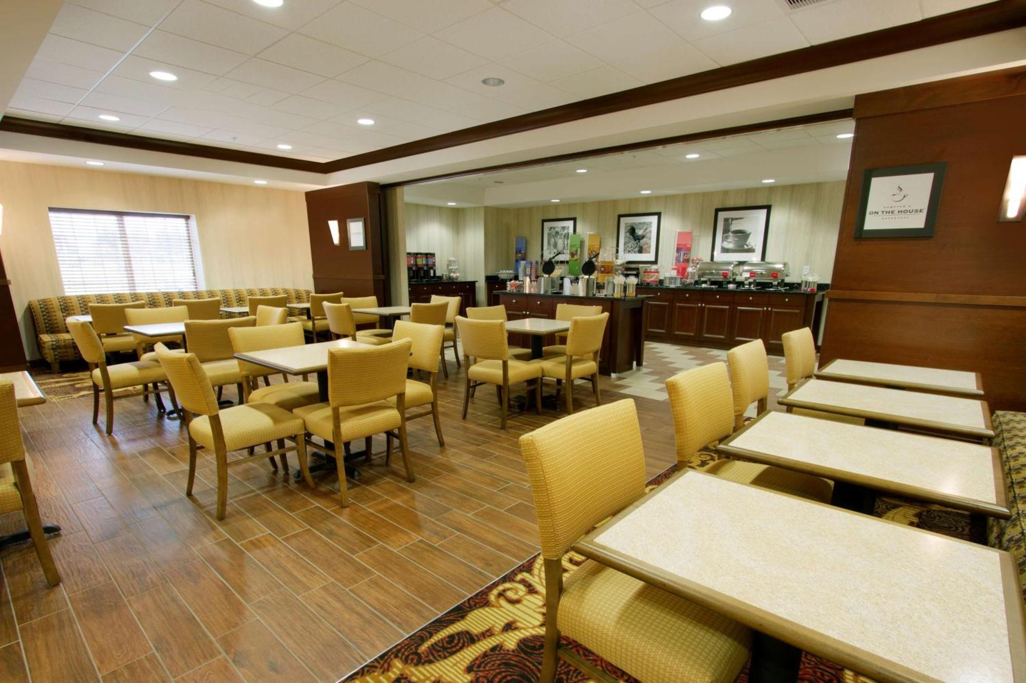 Hampton Inn Bangor Extérieur photo